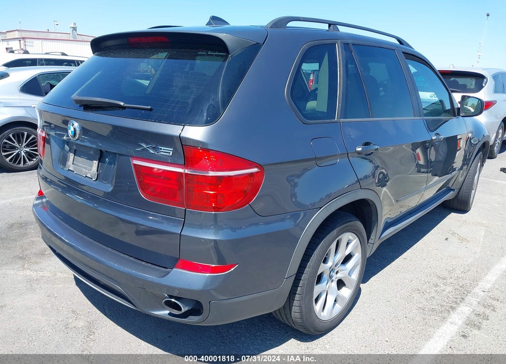 2012 BMW X5 XDRIVE35I/XDRIVE35I PREMIUM/XDRIVE35I SPORT ACTIVITY VIN: 5UXZV4C52CL992229