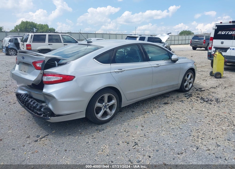 2016 FORD FUSION VIN: 3FA6P0G79GR402723