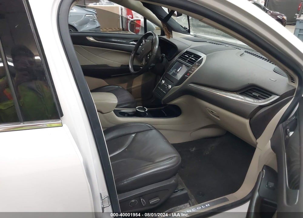 2019 LINCOLN MKC RESERVE VIN: 5LMCJ3C90KUL26777