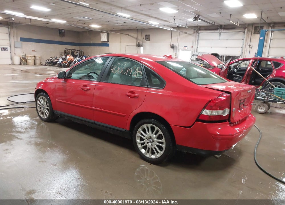 2007 VOLVO S40 T5 VIN: YV1MH682672279904