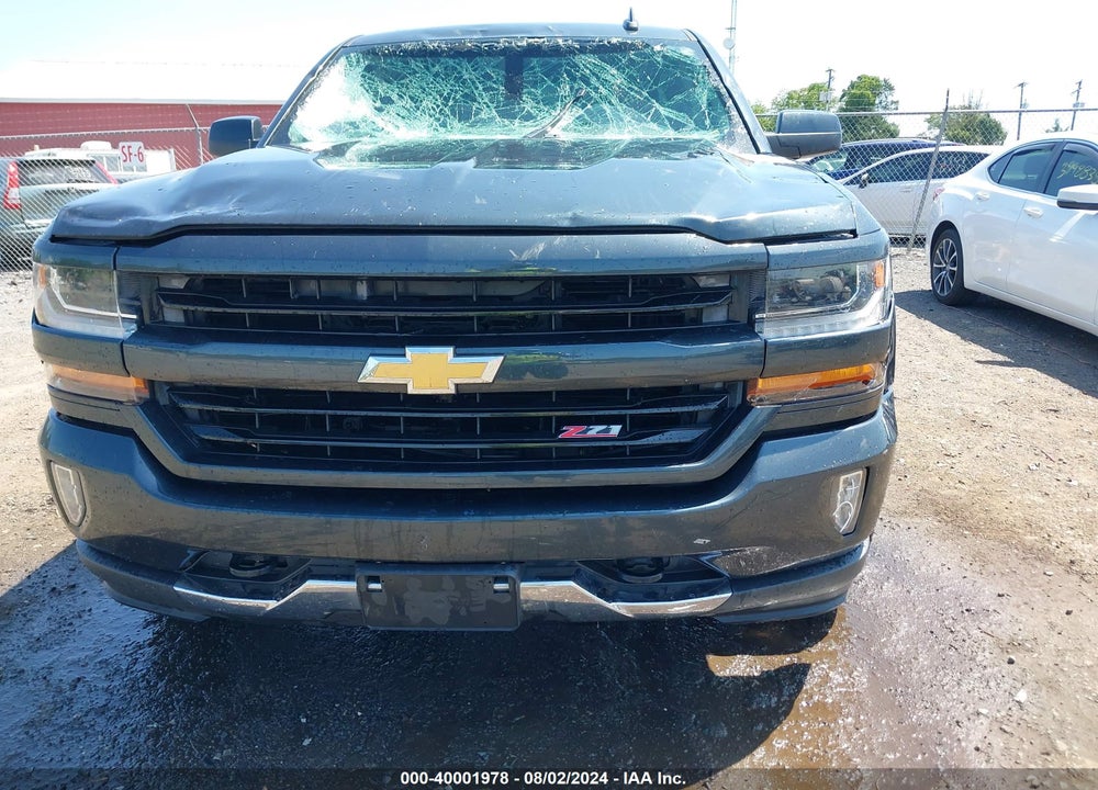 2017 CHEVROLET SILVERADO 1500 2LT VIN: 1GCVKREC8HZ178012