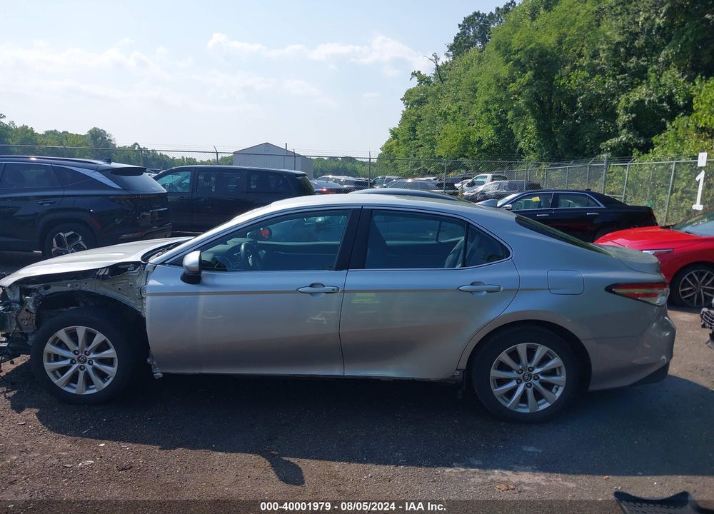 2020 TOYOTA CAMRY LE VIN: 4T1C11AK8LU902078