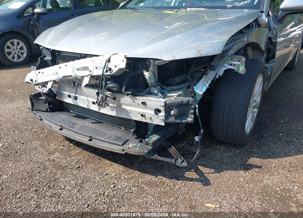 2020 TOYOTA CAMRY LE VIN: 4T1C11AK8LU902078