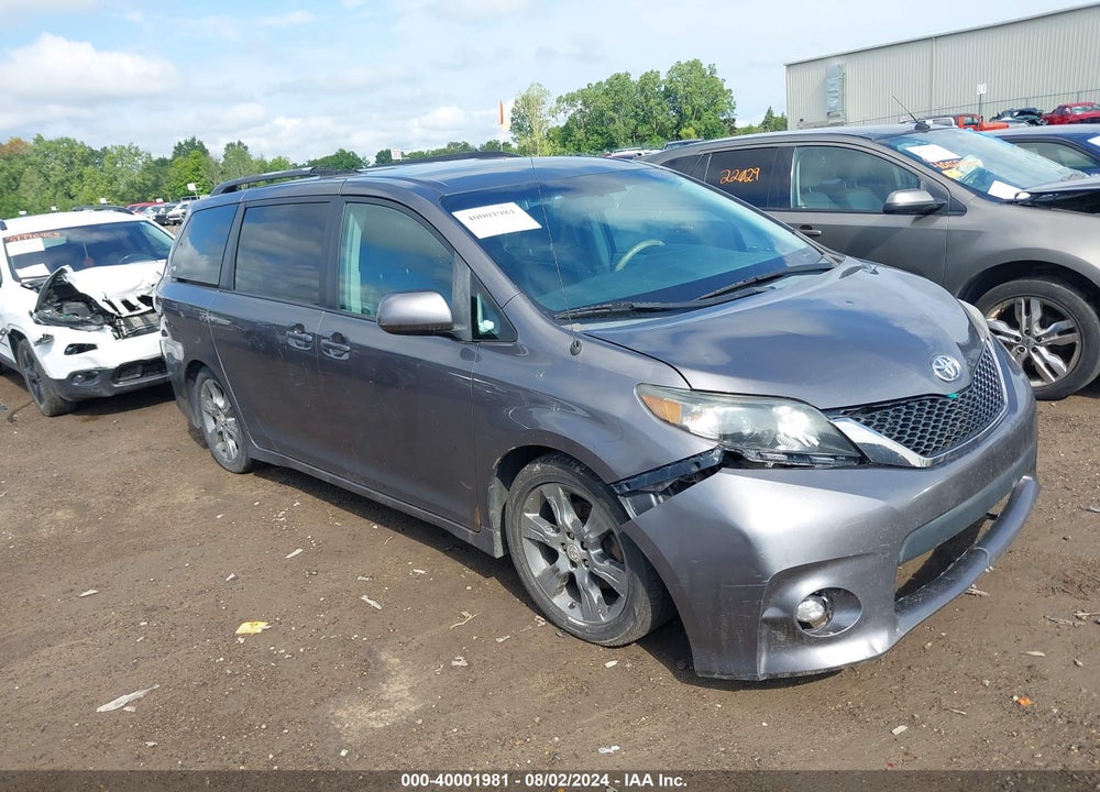 2011 TOYOTA SIENNA SE VIN: 5TDXK3DC1BS065700