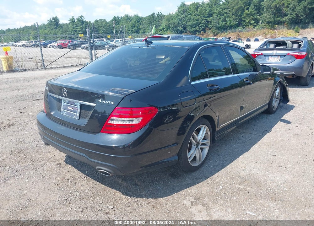 2014 MERCEDES-BENZ C 300 LUXURY 4MATIC/SPORT 4MATIC VIN: WDDGF8AB5ER315140