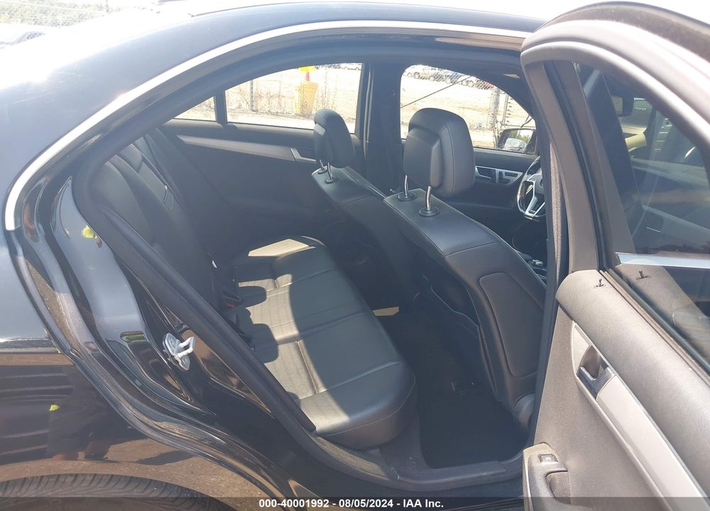 2014 MERCEDES-BENZ C 300 LUXURY 4MATIC/SPORT 4MATIC VIN: WDDGF8AB5ER315140