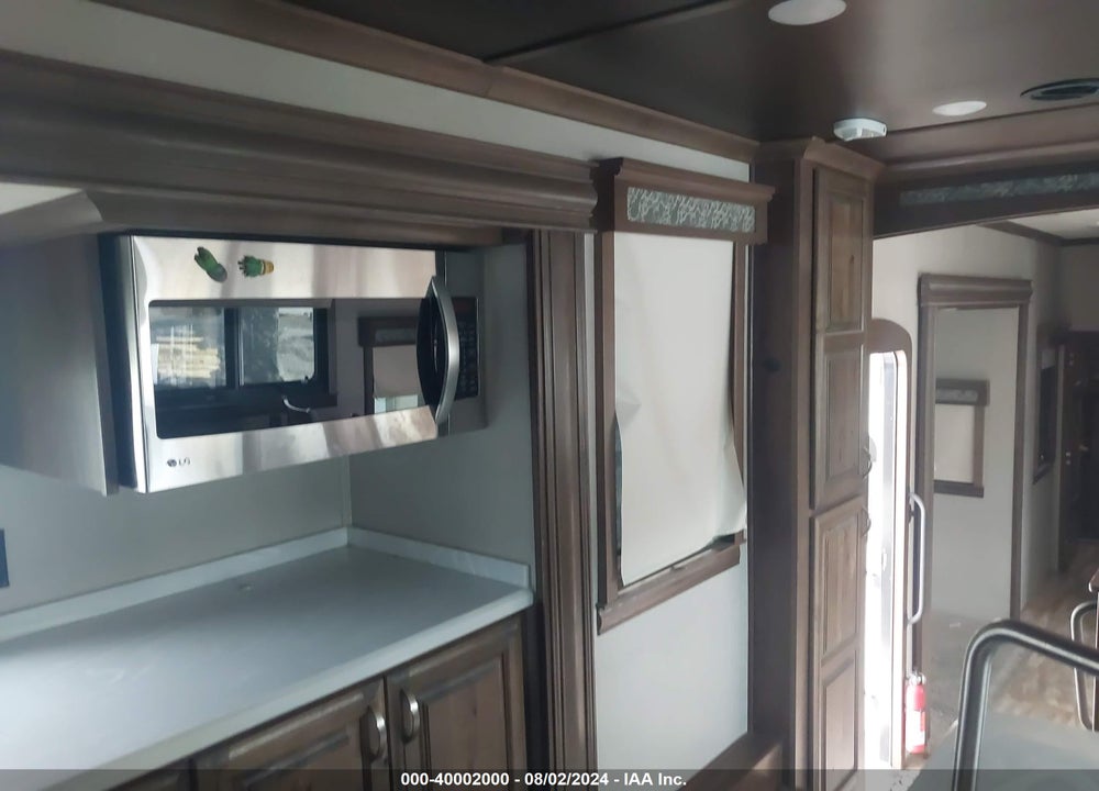2019 FOREST RIVER RIVERSTONE 39FK VIN: 4X4FRSR2XK5000815