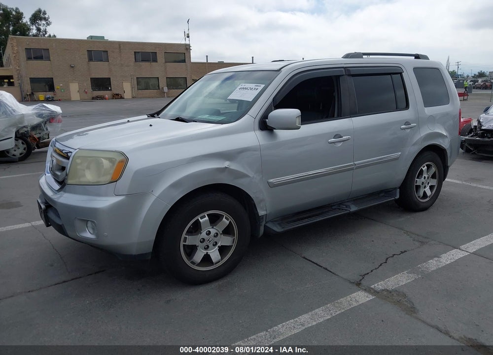 2010 HONDA PILOT TOURING VIN: 5FNYF4H96AB027394