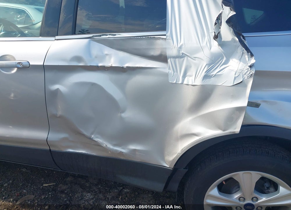2015 FORD ESCAPE SE VIN: 1FMCU0G7XFUA51698