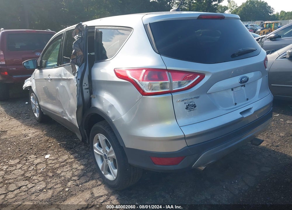 2015 FORD ESCAPE SE VIN: 1FMCU0G7XFUA51698