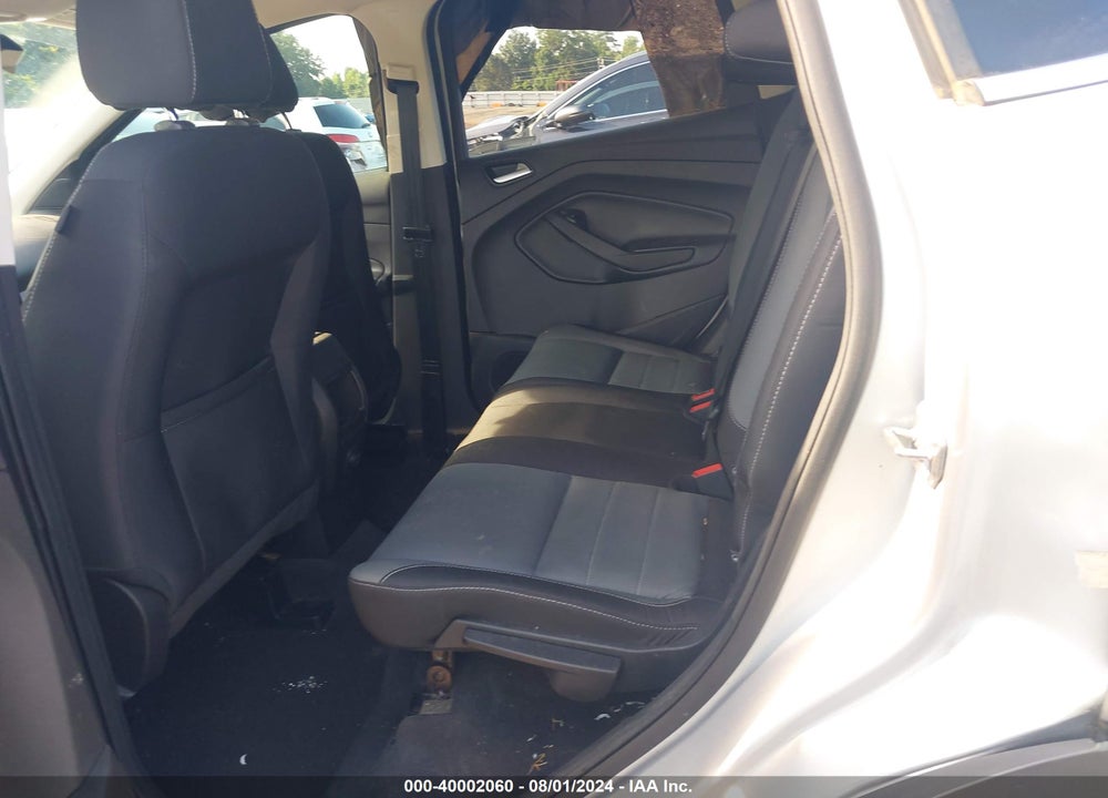 2015 FORD ESCAPE SE VIN: 1FMCU0G7XFUA51698