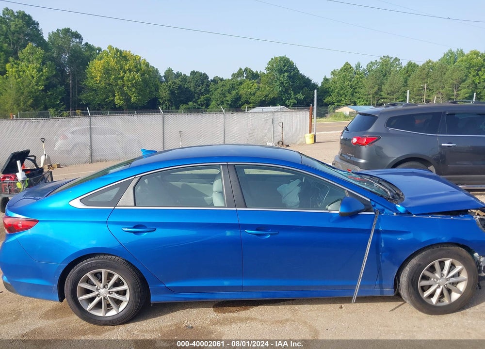 2018 HYUNDAI SONATA SE VIN: 5NPE24AF0JH691657
