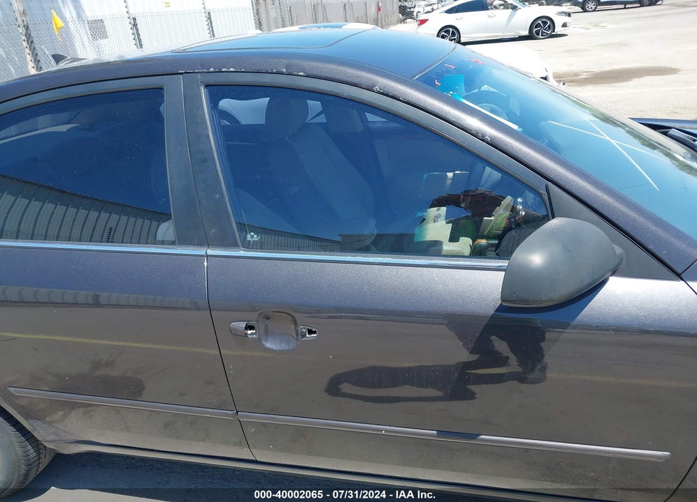 2009 HYUNDAI SONATA GLS VIN: 5NPET46C59H429009
