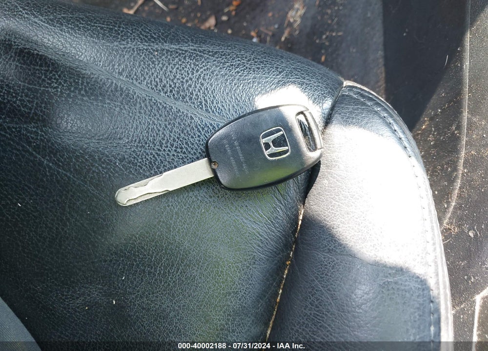 2006 HONDA ACCORD 2.4 EX VIN: 1HGCM56746A137529