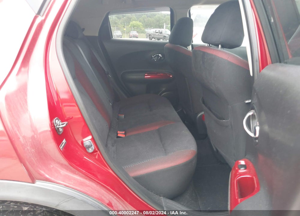 2011 NISSAN JUKE SV VIN: JN8AF5MV8BT029192