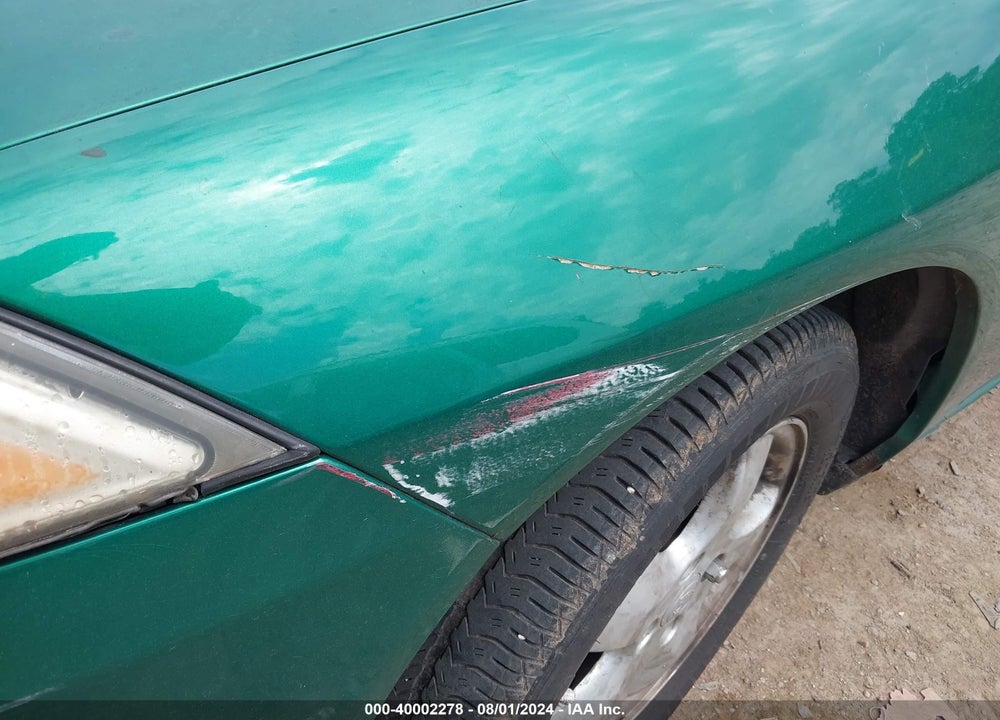 2002 MERCURY COUGAR V6 VIN: 1ZWFT61L525607202