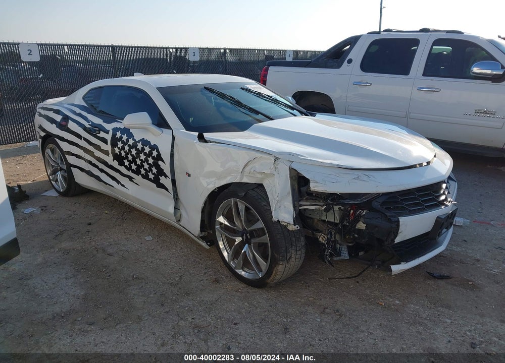 2020 CHEVROLET CAMARO RWD 2LT VIN: 1G1FD1RSXL0145827