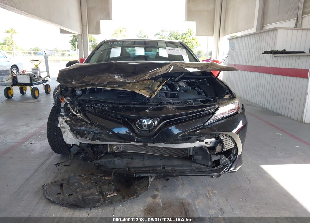 2020 TOYOTA CAMRY LE VIN: 4T1C11AK1LU947685