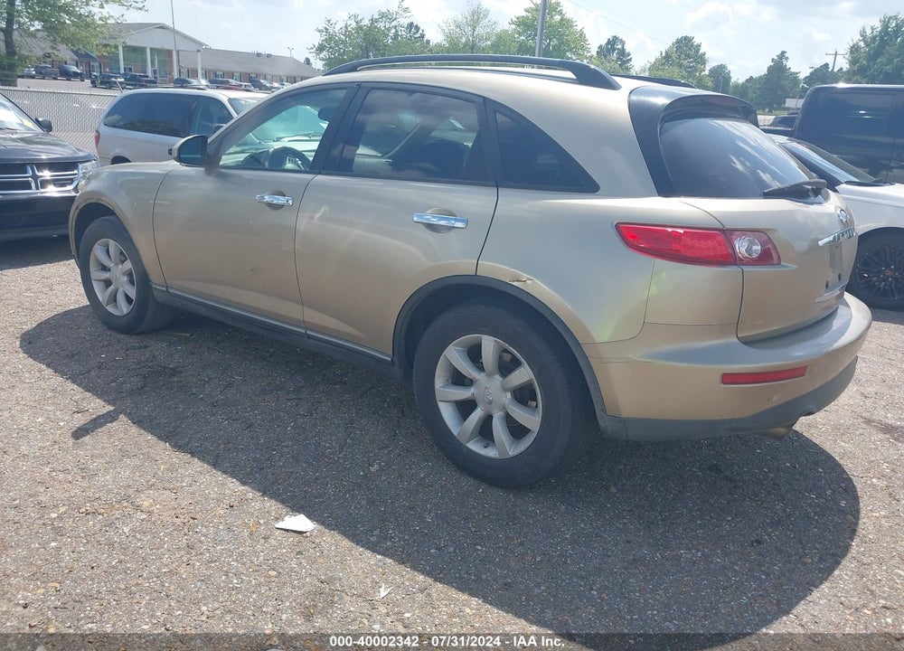 2005 INFINITI FX35 VIN: JNRAS08W05X210927