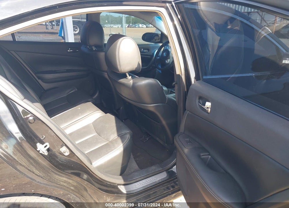 2014 NISSAN MAXIMA 3.5 S/3.5 SV VIN: 1N4AA5AP1EC467627