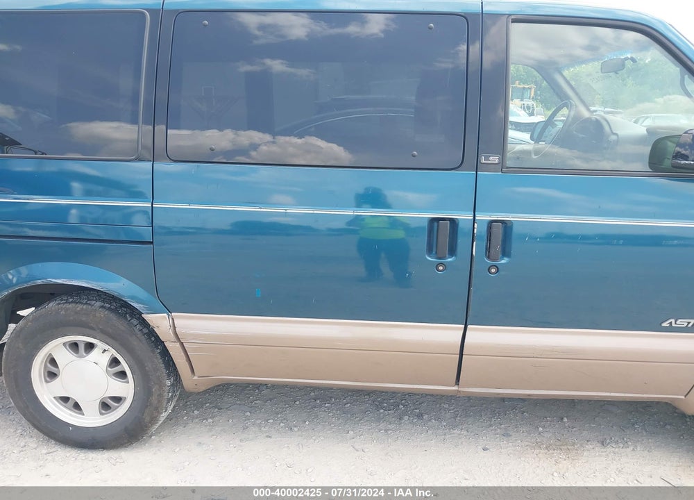 1999 CHEVROLET ASTRO VIN: 1GNDM19W0XB183537