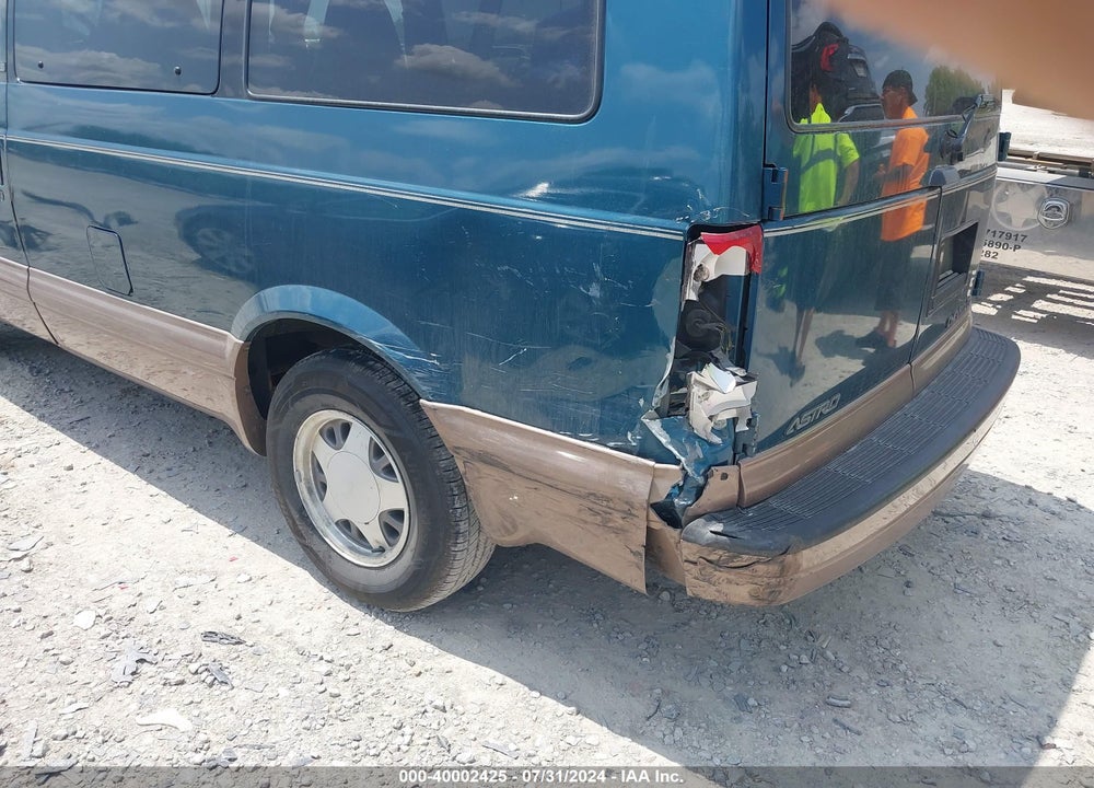 1999 CHEVROLET ASTRO VIN: 1GNDM19W0XB183537