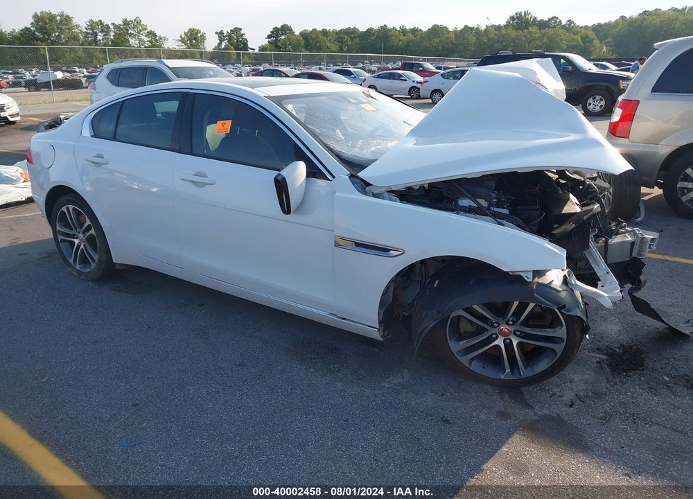 2017 JAGUAR XE 35T PREMIUM VIN: SAJAD4BV0HA976702