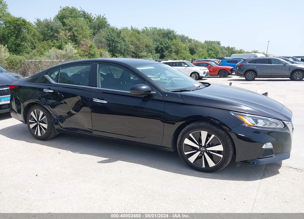 2022 NISSAN ALTIMA SV FWD VIN: 1N4BL4DV1NN393469