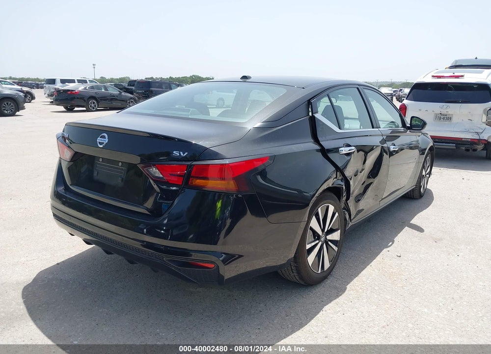 2022 NISSAN ALTIMA SV FWD VIN: 1N4BL4DV1NN393469