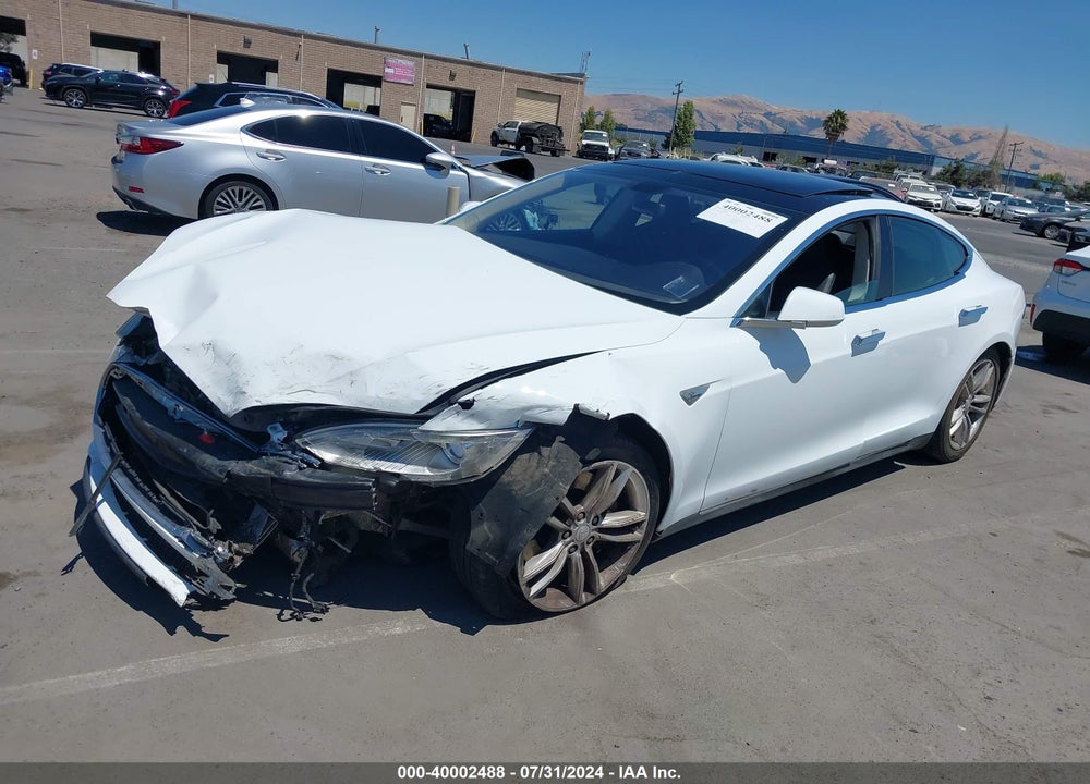 2012 TESLA MODEL S SIGNATURE VIN: 5YJSA1DN0CFP02245