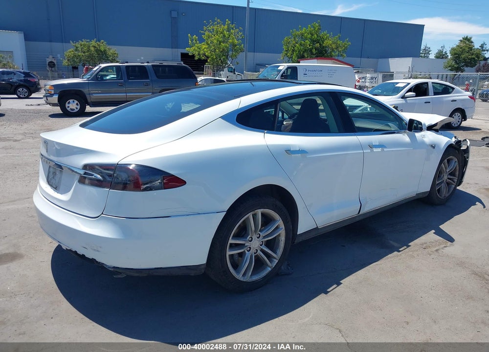 2012 TESLA MODEL S SIGNATURE VIN: 5YJSA1DN0CFP02245