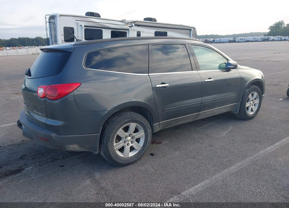 2011 CHEVROLET TRAVERSE 1LT VIN: 1GNKRGED8BJ214564