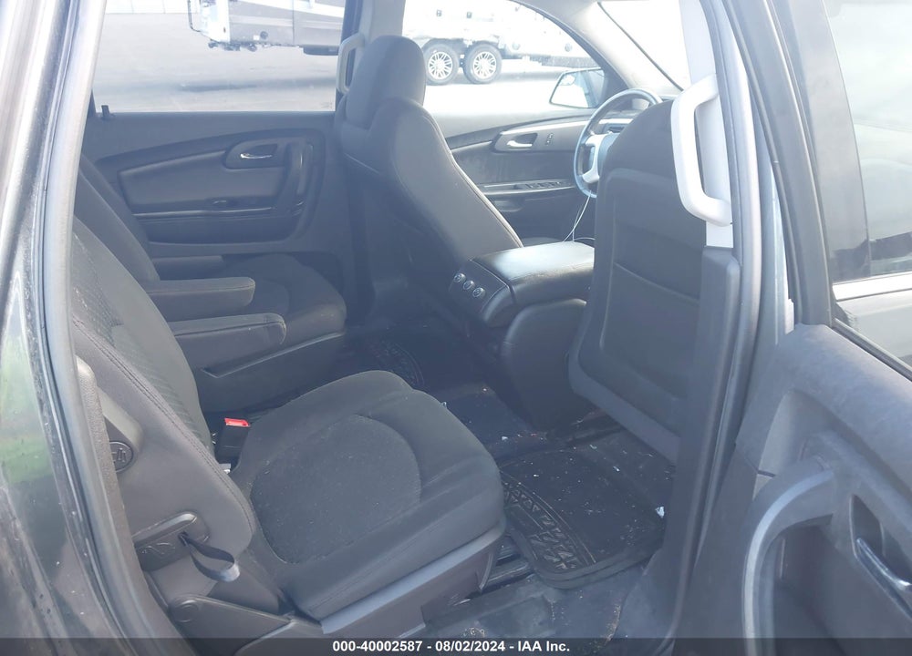 2011 CHEVROLET TRAVERSE 1LT VIN: 1GNKRGED8BJ214564