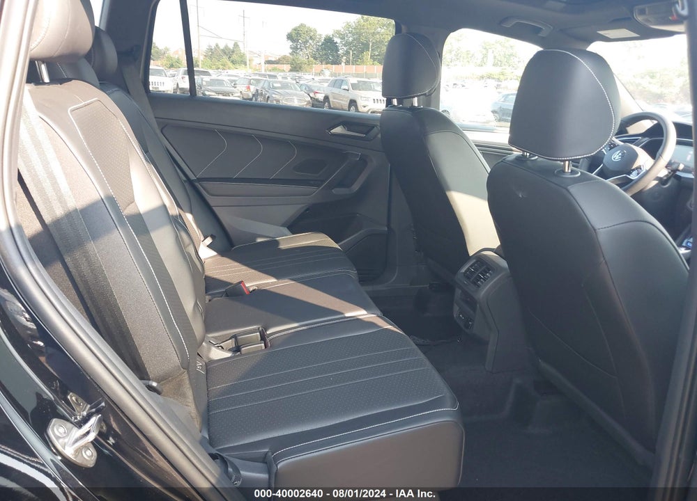 2024 VOLKSWAGEN TIGUAN VIN: 3VV8B7AX7RM063920