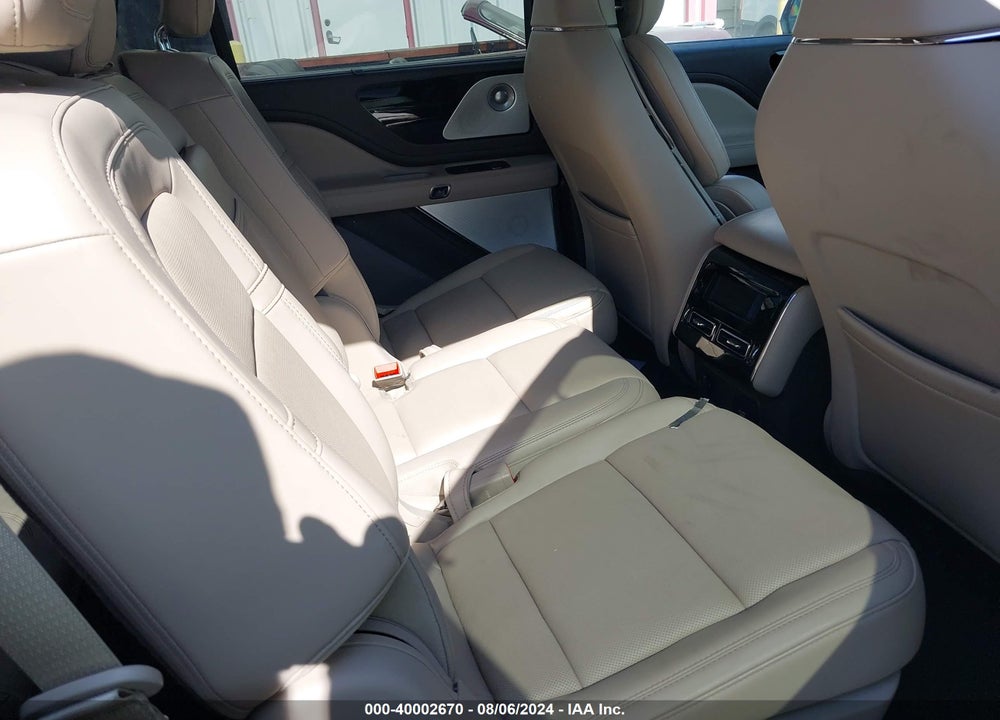 2022 LINCOLN AVIATOR RESERVE VIN: 5LM5J7WC5NGL10570