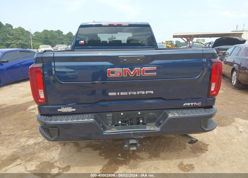 2021 GMC SIERRA 2500HD 4WD STANDARD BED AT4 VIN: 1GT49PE71MF215024