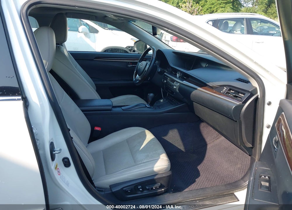 2013 LEXUS ES 350 VIN: JTHBK1GG5D2044290