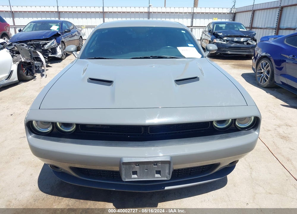 2019 DODGE CHALLENGER SXT VIN: 2C3CDZAG9KH623234