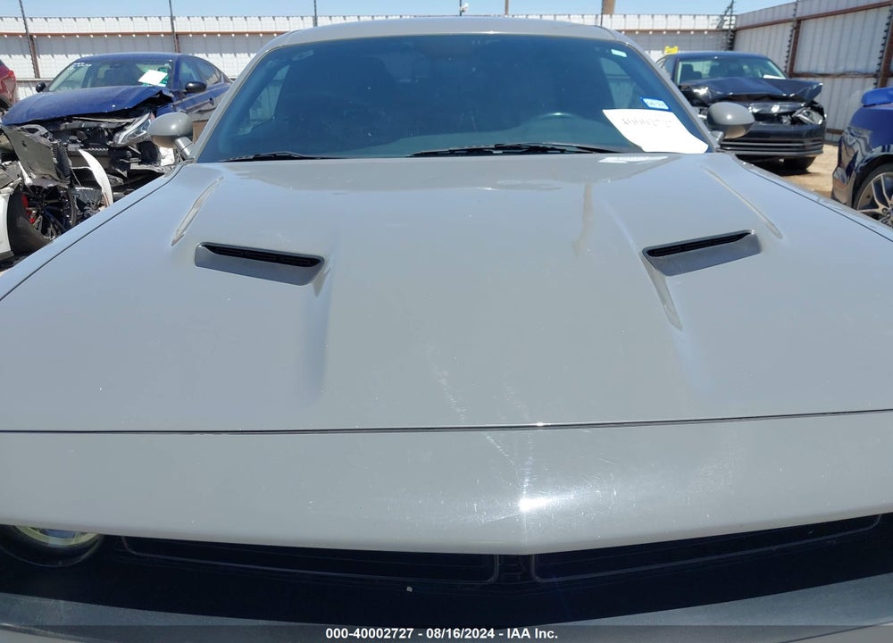 2019 DODGE CHALLENGER SXT VIN: 2C3CDZAG9KH623234