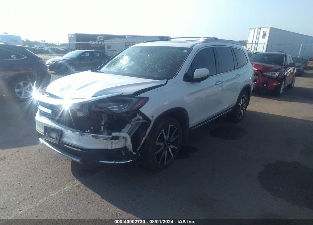 2022 HONDA PILOT AWD TOURING 8 PASSENGER VIN: 5FNYF6H90NB009622