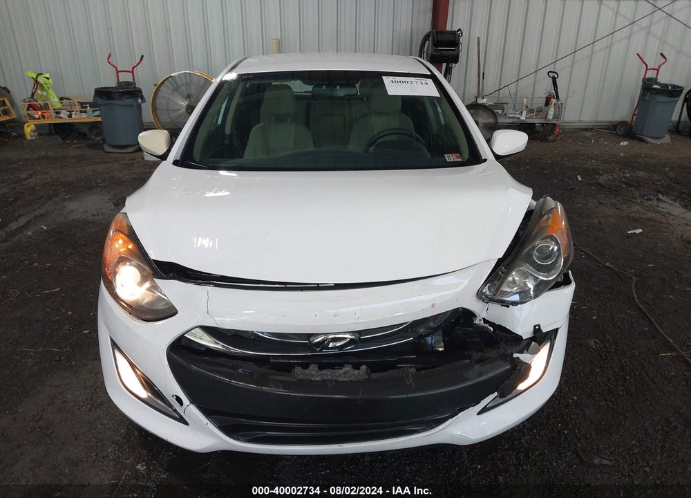 2013 HYUNDAI ELANTRA GT VIN: KMHD35LEXDU134179
