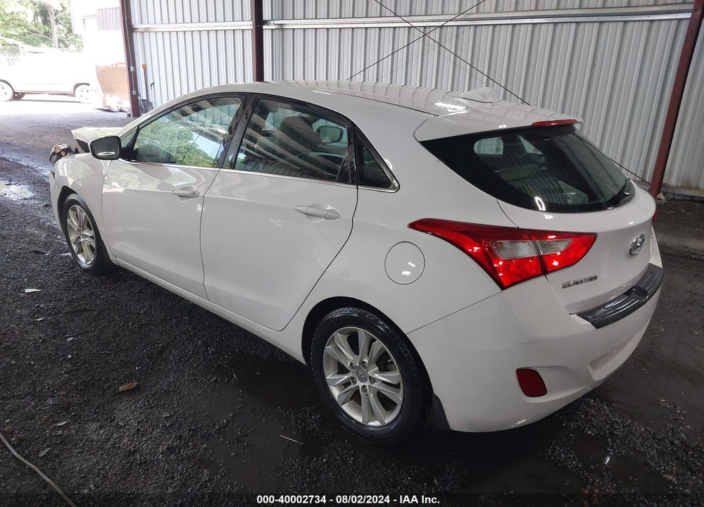 2013 HYUNDAI ELANTRA GT VIN: KMHD35LEXDU134179