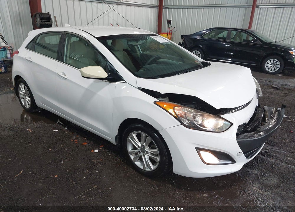 2013 HYUNDAI ELANTRA GT VIN: KMHD35LEXDU134179