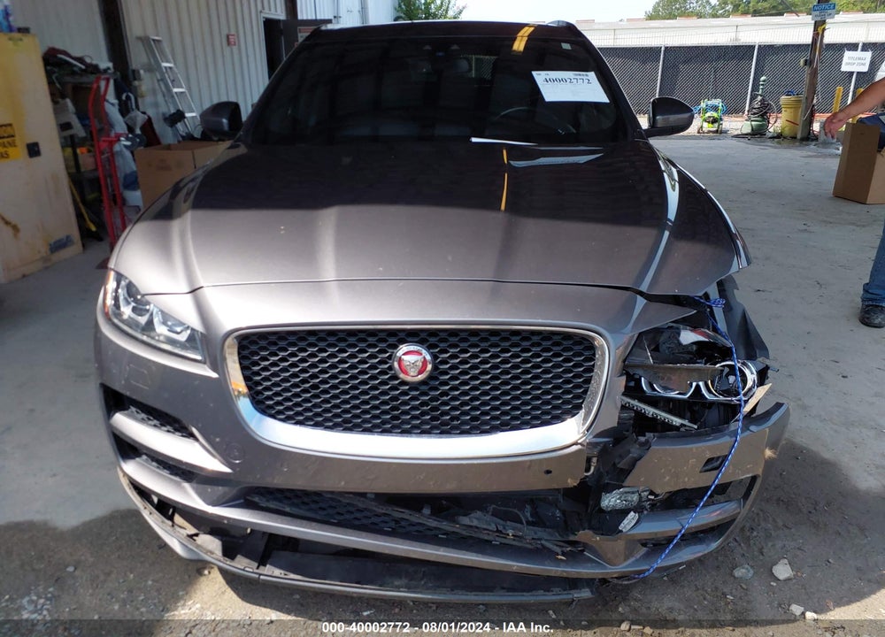 2018 JAGUAR F-PACE 25T PREMIUM VIN: SADCJ2FX5JA249937