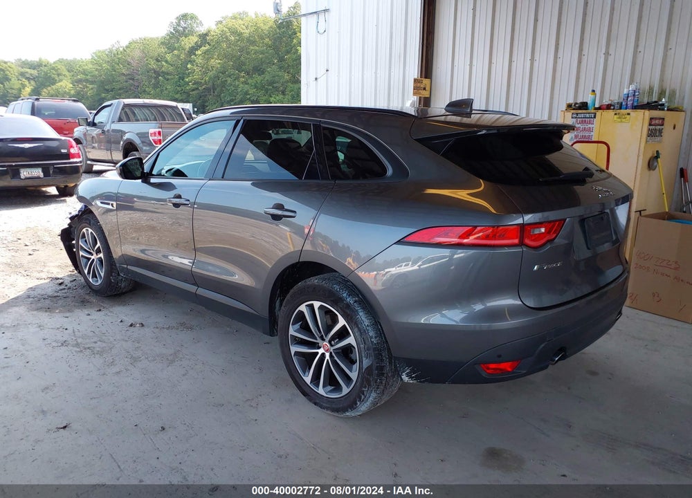 2018 JAGUAR F-PACE 25T PREMIUM VIN: SADCJ2FX5JA249937