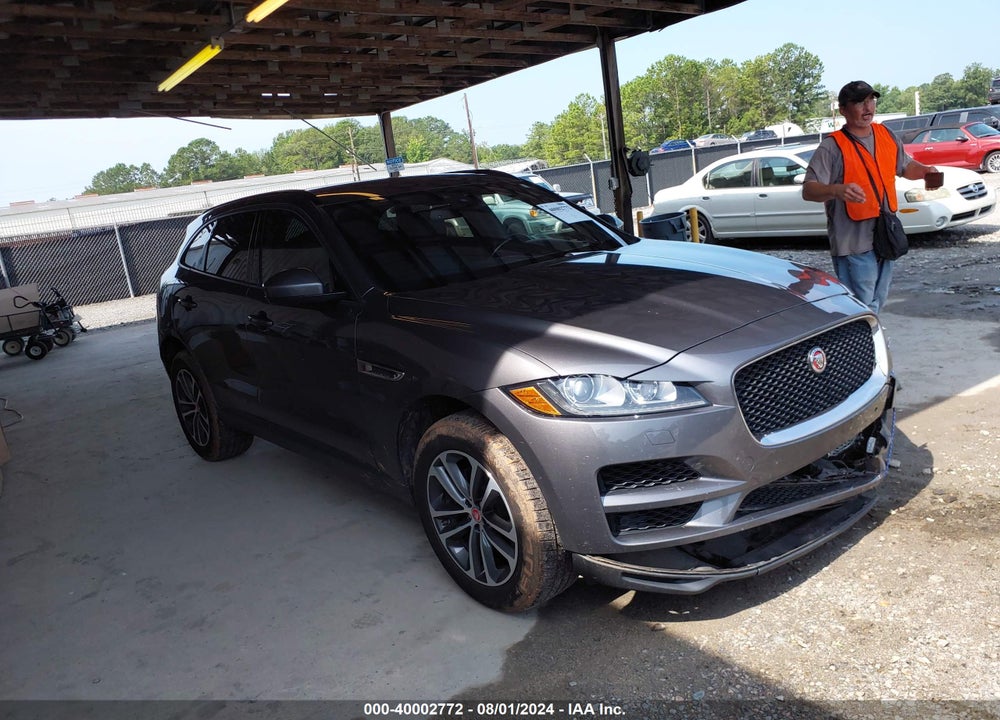 2018 JAGUAR F-PACE 25T PREMIUM VIN: SADCJ2FX5JA249937