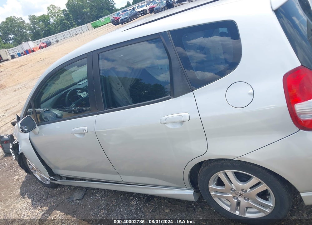 2007 HONDA FIT SPORT VIN: JHMGD38617S058662