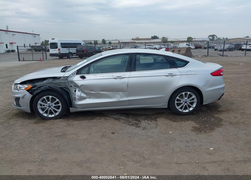 2019 FORD FUSION HYBRID SE VIN: 3FA6P0LU0KR175183
