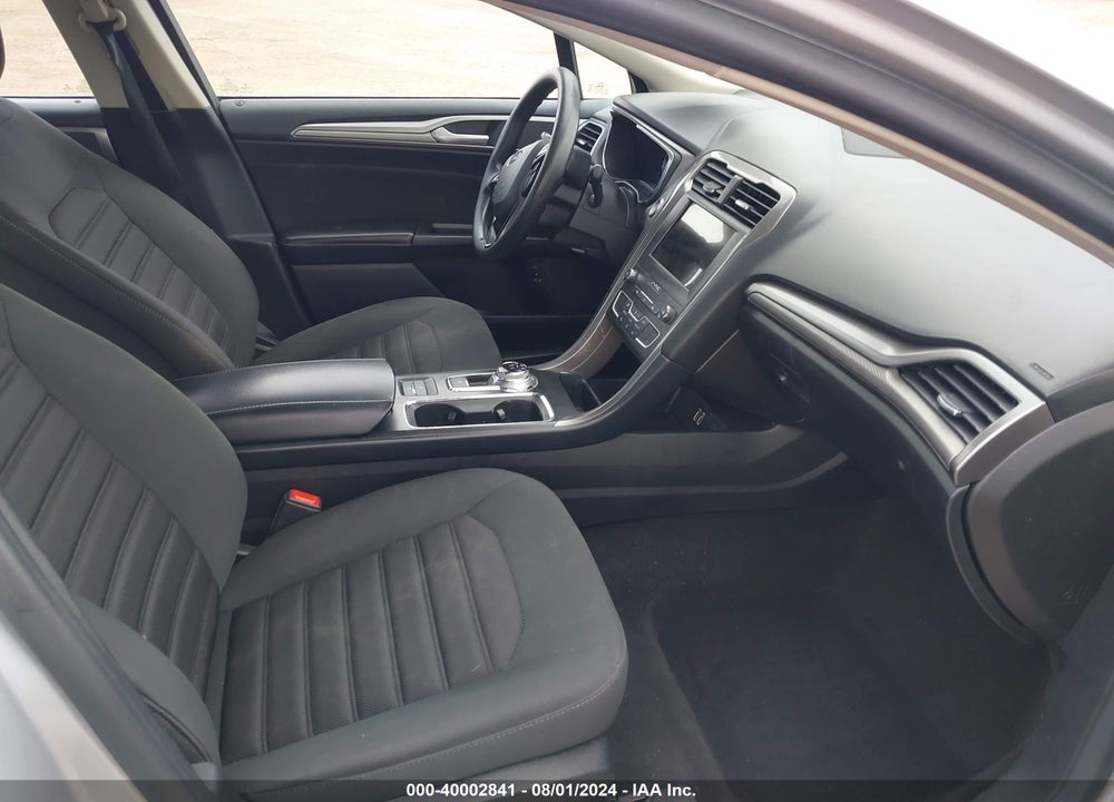 2019 FORD FUSION HYBRID SE VIN: 3FA6P0LU0KR175183