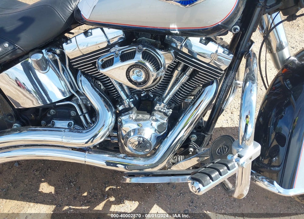 2013 HARLEY-DAVIDSON FLSTC HERITAGE SOFTAIL CLASSIC VIN: 1HD1BWV11DB041474